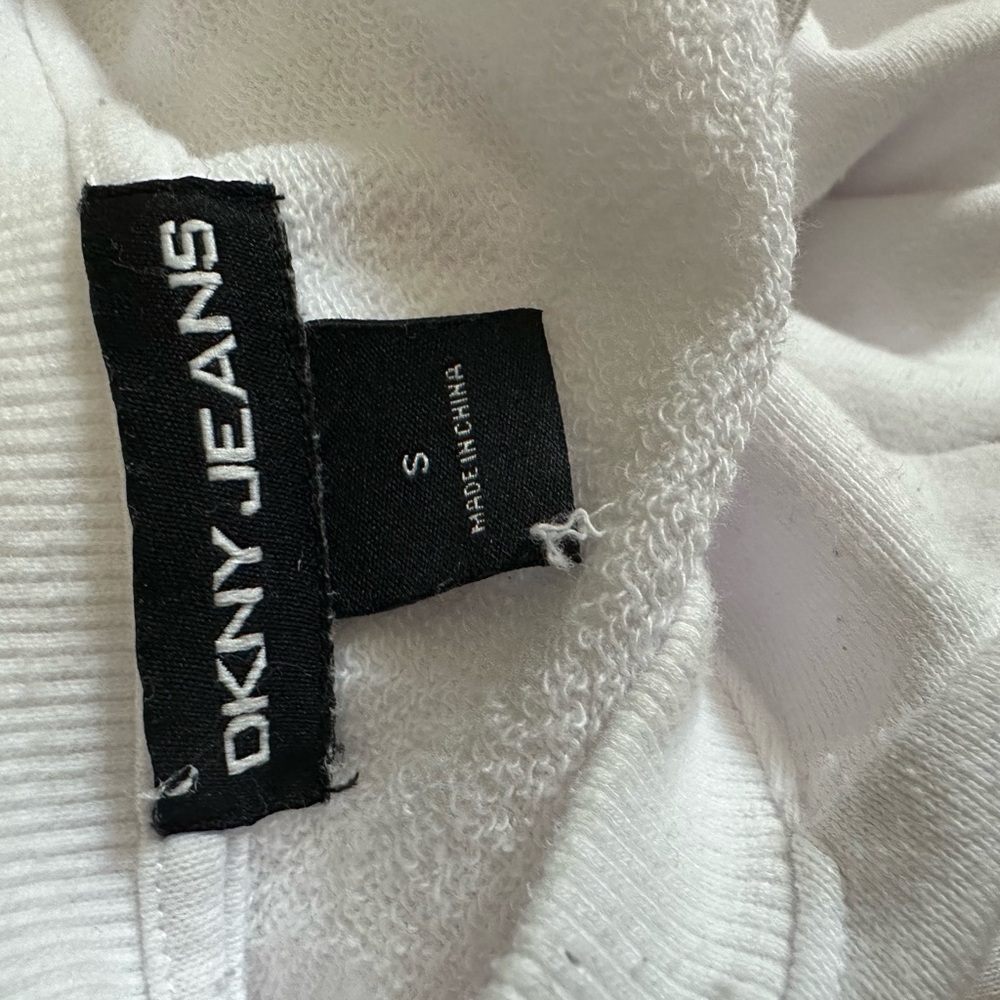 DKNY sweatshirt - Picture 5 of 7